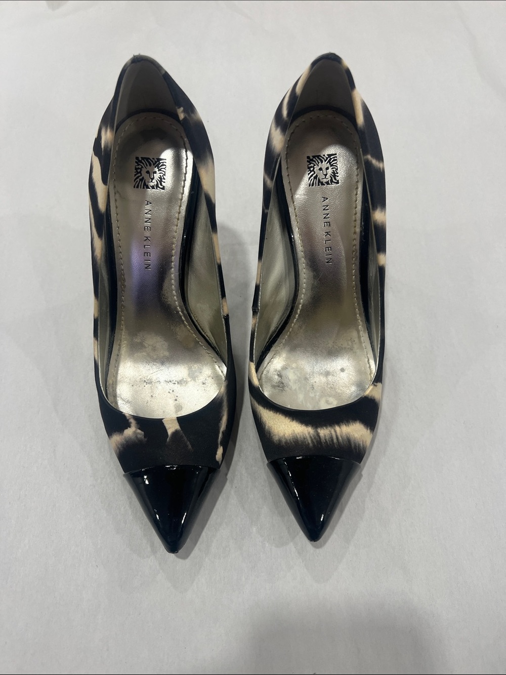 Anne Klein Black and Cream Leopard-Pattern Pointed Toe Pumps